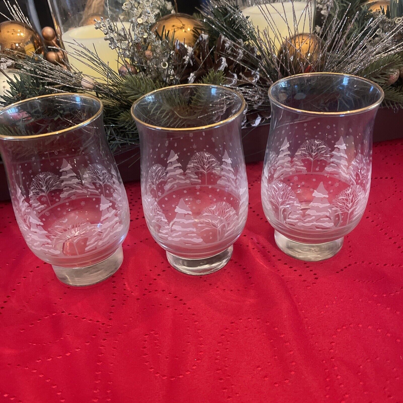 Arby\'s Winter Snow Scene Glasses Holiday Christmas Trees Libbey 5.25\