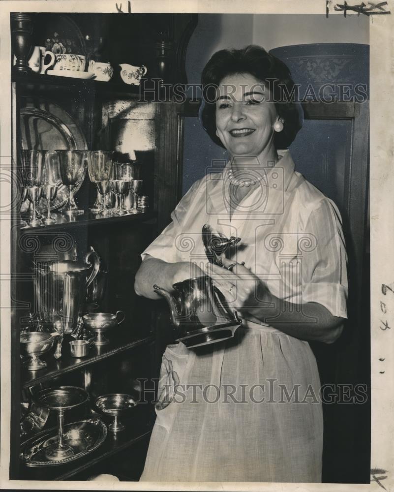 1961 Press Photo Mrs. Sally Birdsong selected Mrs. Louisiana of 1962.