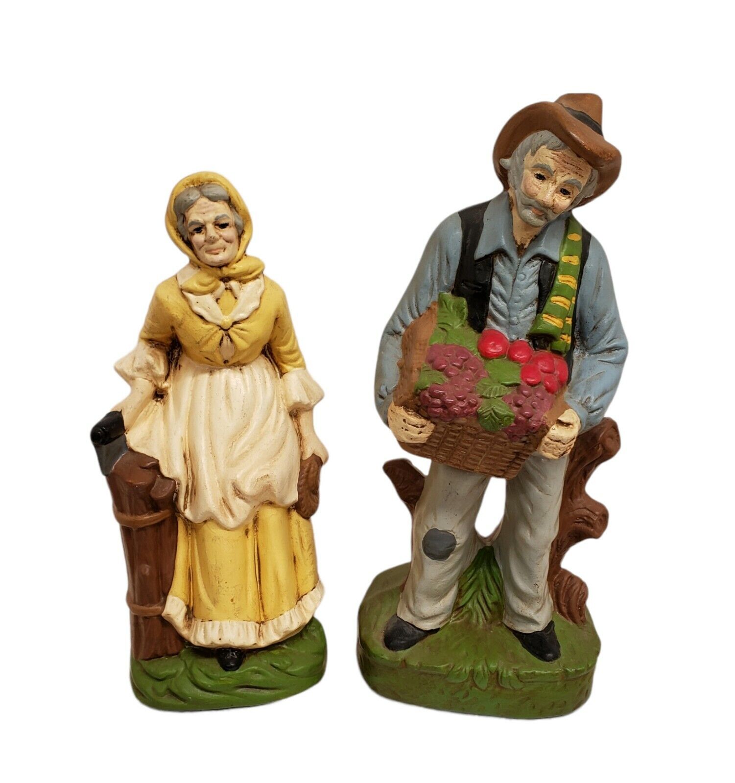 Vtg Farmers Ceramic Figurines Old Man Woman Couple Set Country Apples Grapes