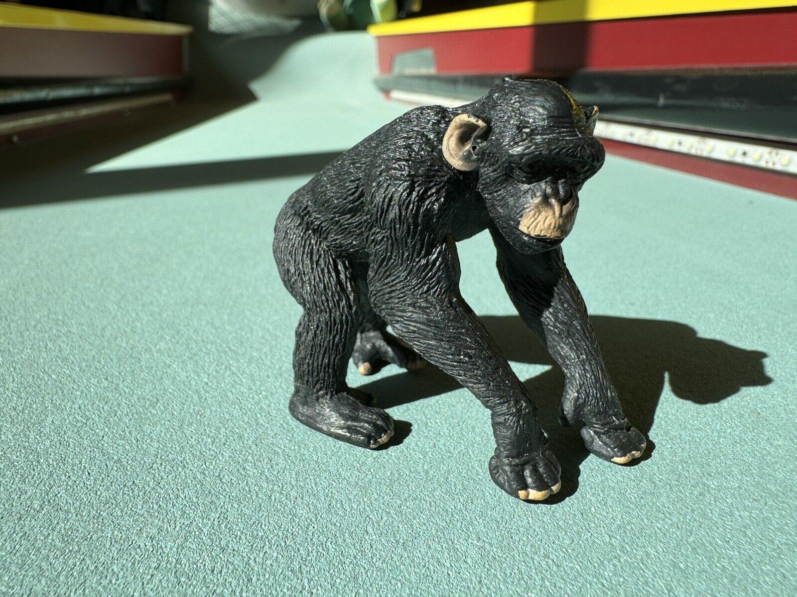 Schleich 2012 Male Chimpanzee Figurine Monkey African Wildlife Chimp Walking Ape