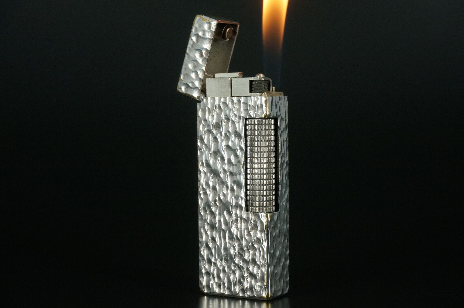 Dunhill Rollagas Lighter Bark Silver plated Working #W93 for Sale ...