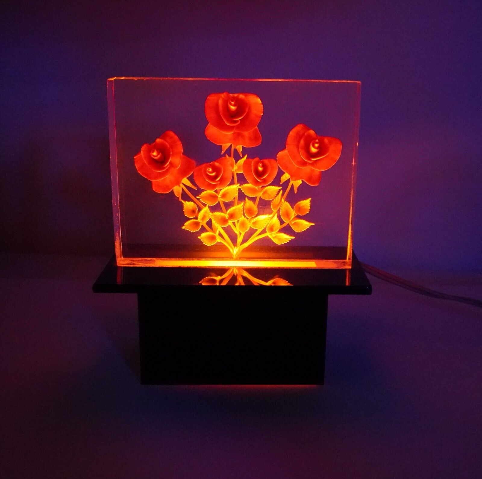 Vintage Mid-Century - Reverse Carved Roses Lucite TV Lamp - WORKING 1950s