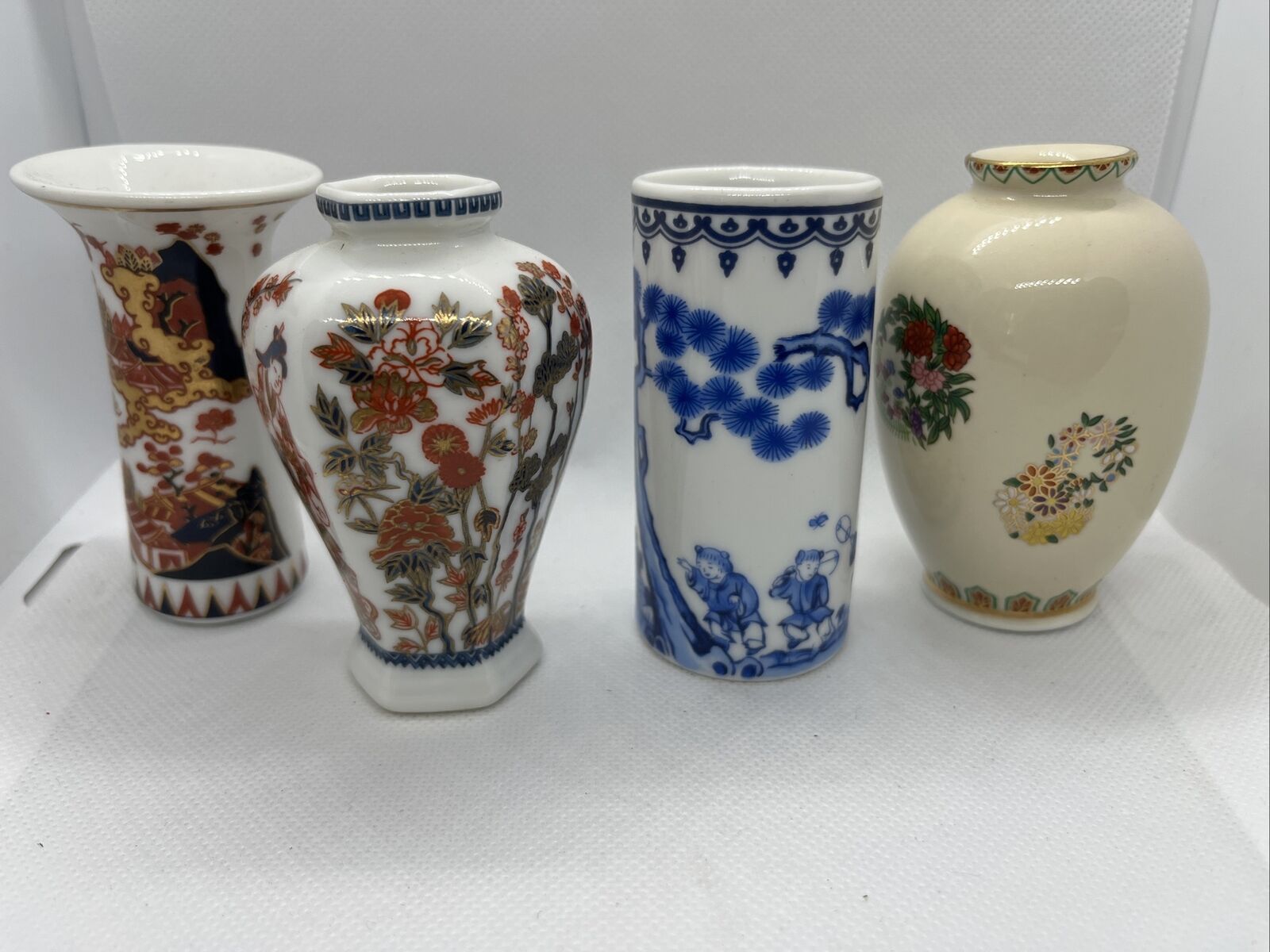 Vintage 1980\'s 1983 Franklin Mint Miniature Vases JAPAN