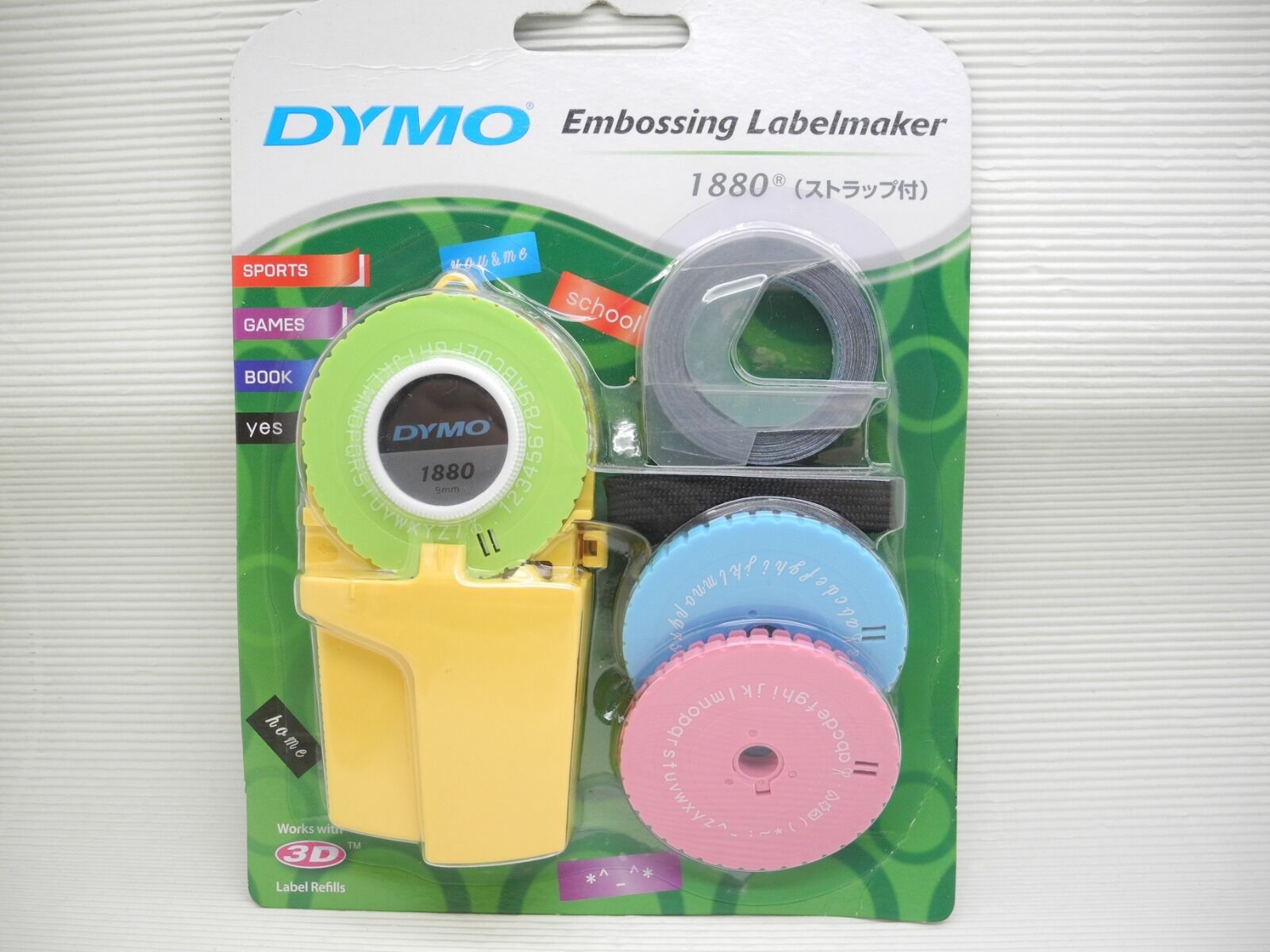 (Tracking No.)DYMO 1880 Embossing Label maker 3 word dishes + 1 Label Refill