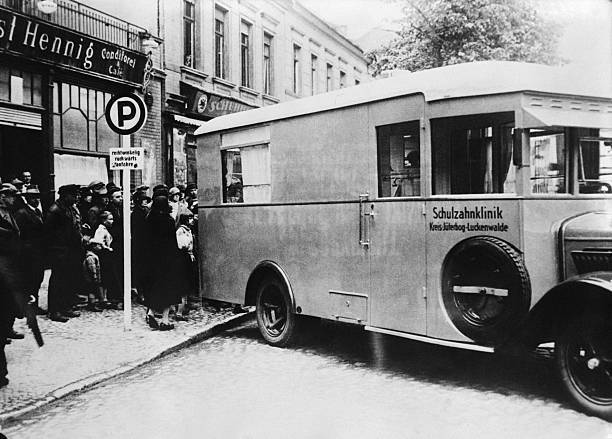 First mobile dental practice to tour the villages of the Berlin ar - Old Photo 1
