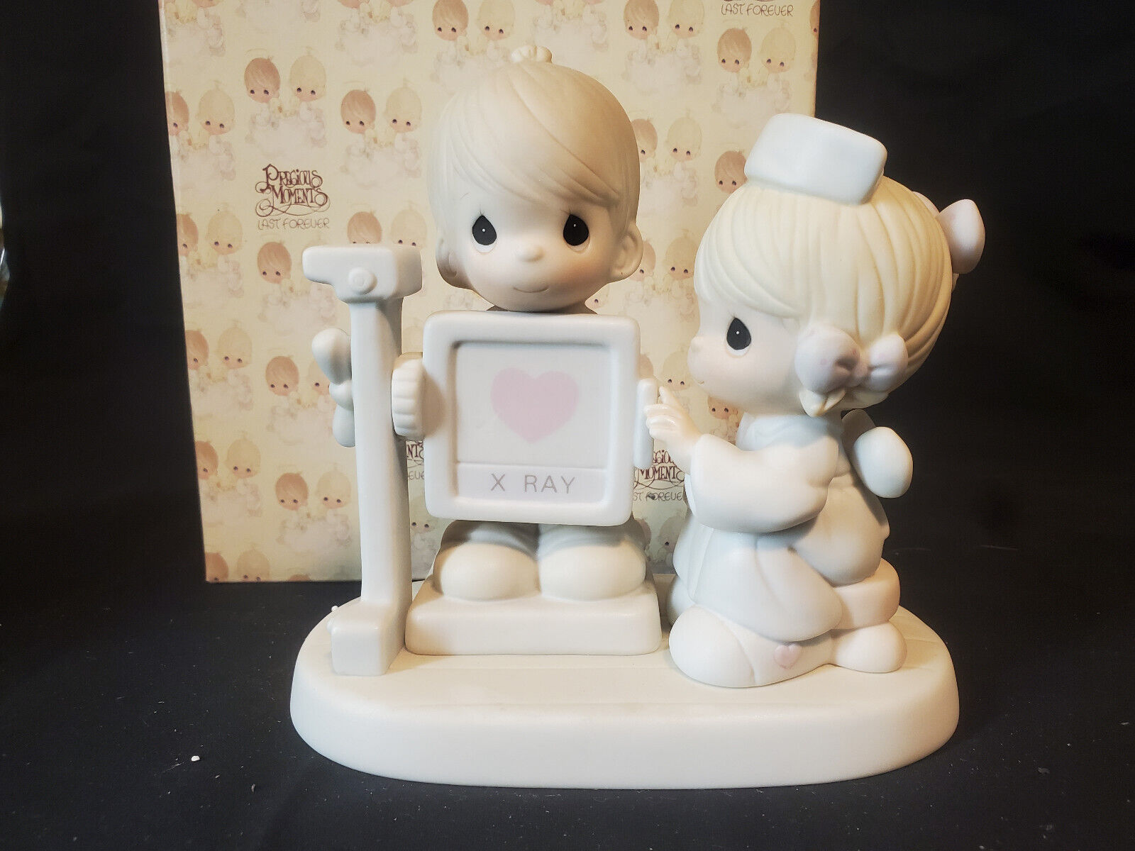 Precious Moments “My Heart Is Exposed With Love” 520624  W/Box - Heart 1996