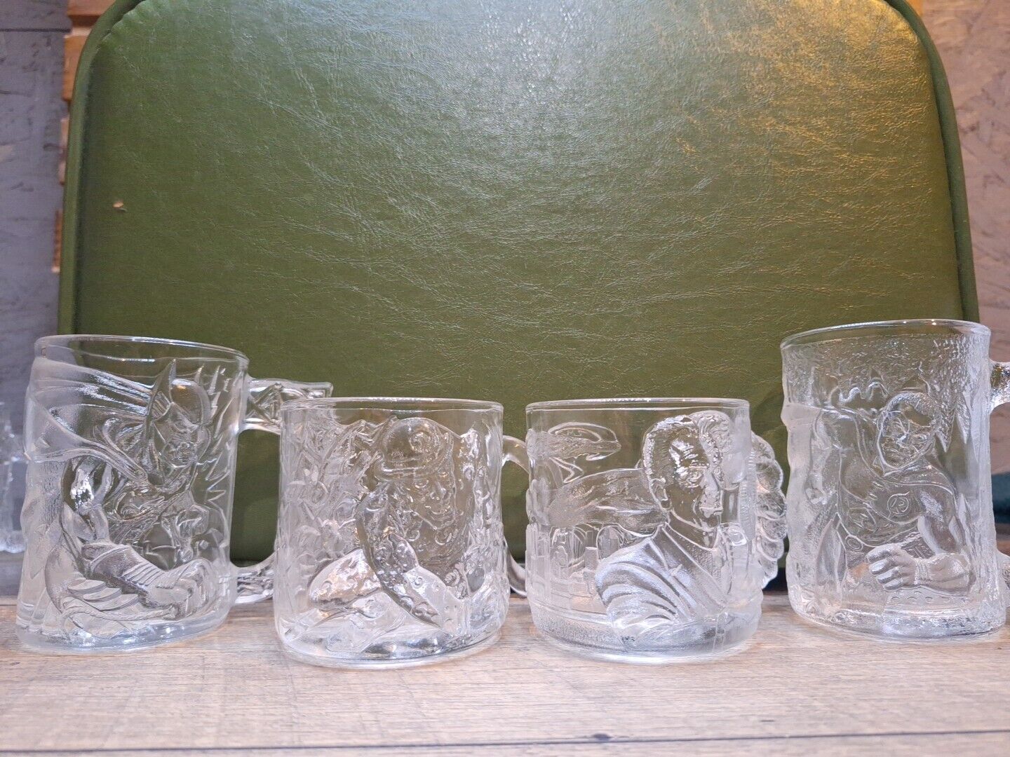 BATMAN FOREVER McDonalds 1995 Complete Set 4 Embossed Glass Mugs Cups vintage