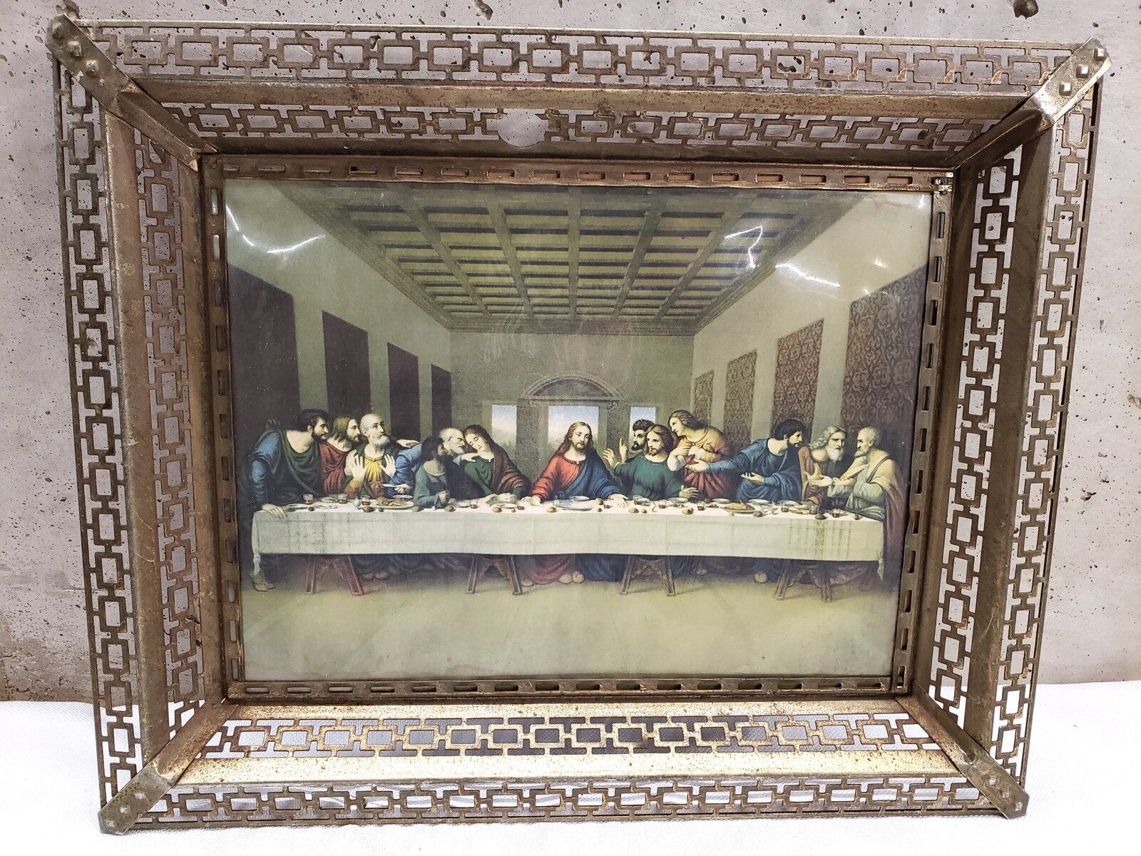 Framed Jesus Christ and the 12 Apolstles Last Supper Print 21” by 17” Frame