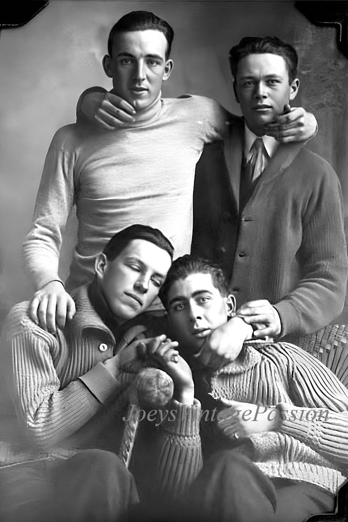 1930's Handsome Young Men Affection Vintage Gay Int 4