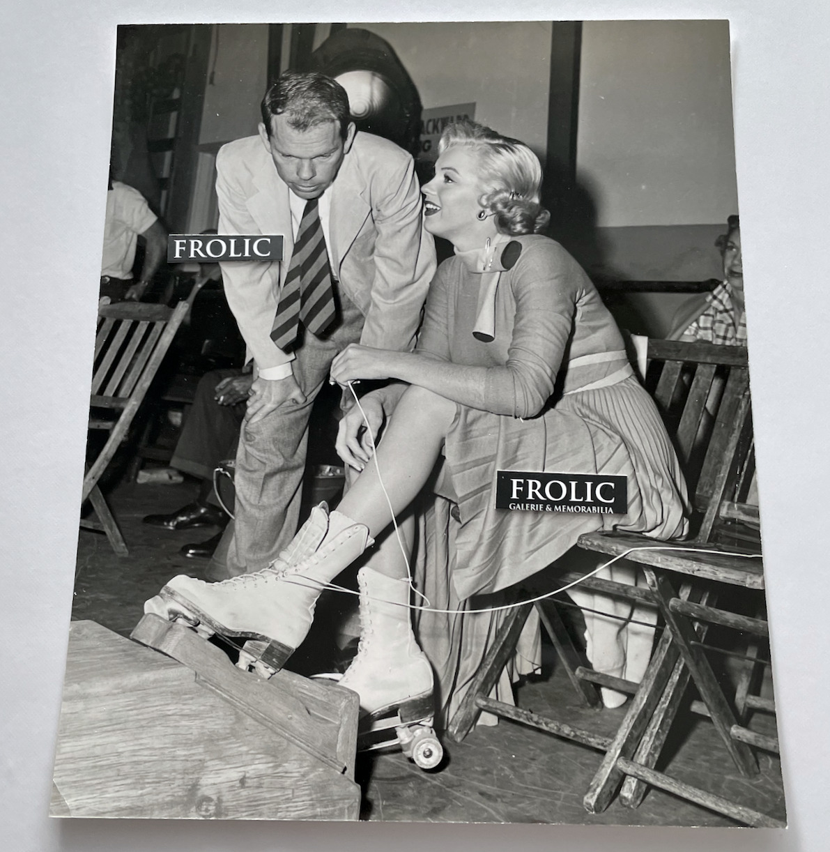 MARILYN MONROE 1952 Original Set To Skate \