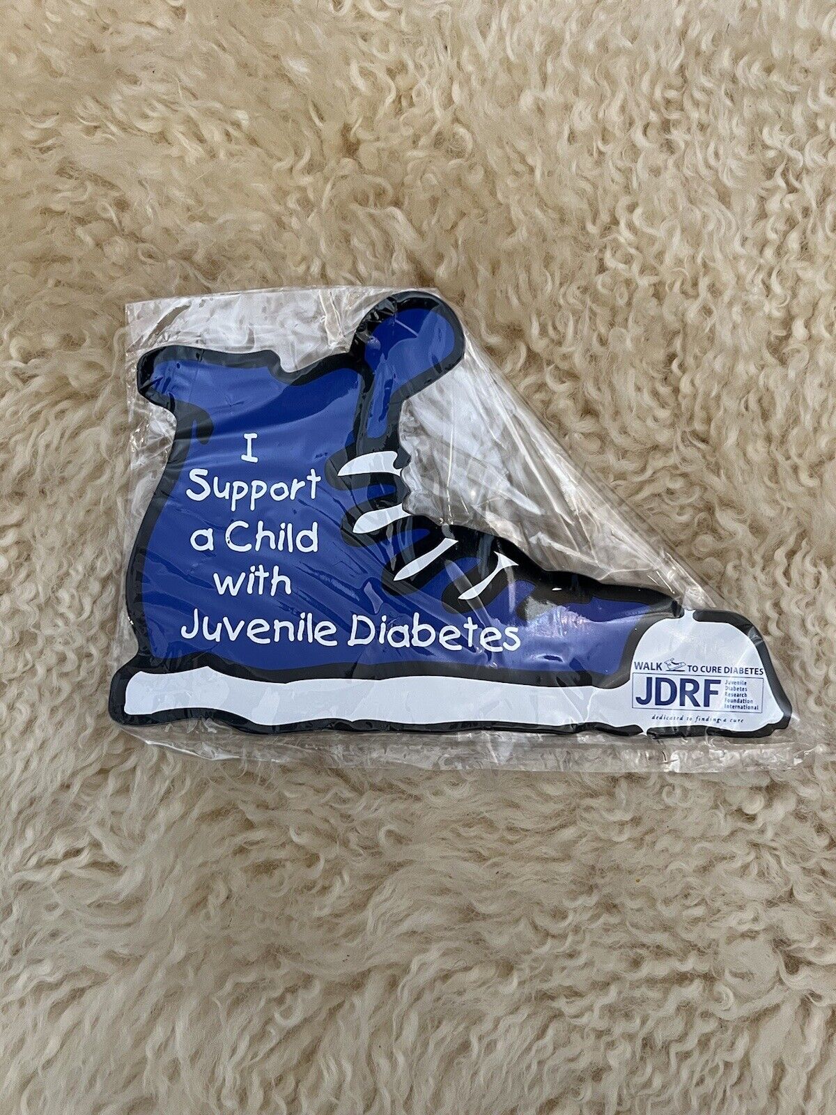 NEW “I Support a Child with Juvenile Diabetes” JDRF WALK Magnet BLUE SNEAKER