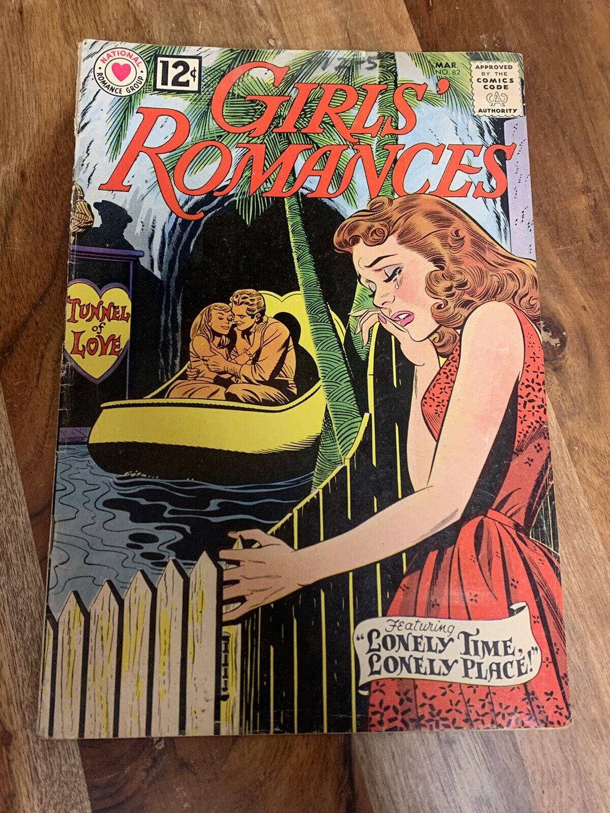 DC COMICS 1962 GIRLS\' ROMANCE #82 - TUNNEL OF LOVE COVER (18C)
