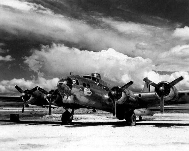Boeing B-17 Flying Fortress 2nd Bomb Group Italy 8x10 WWII WW2 Photo 791a