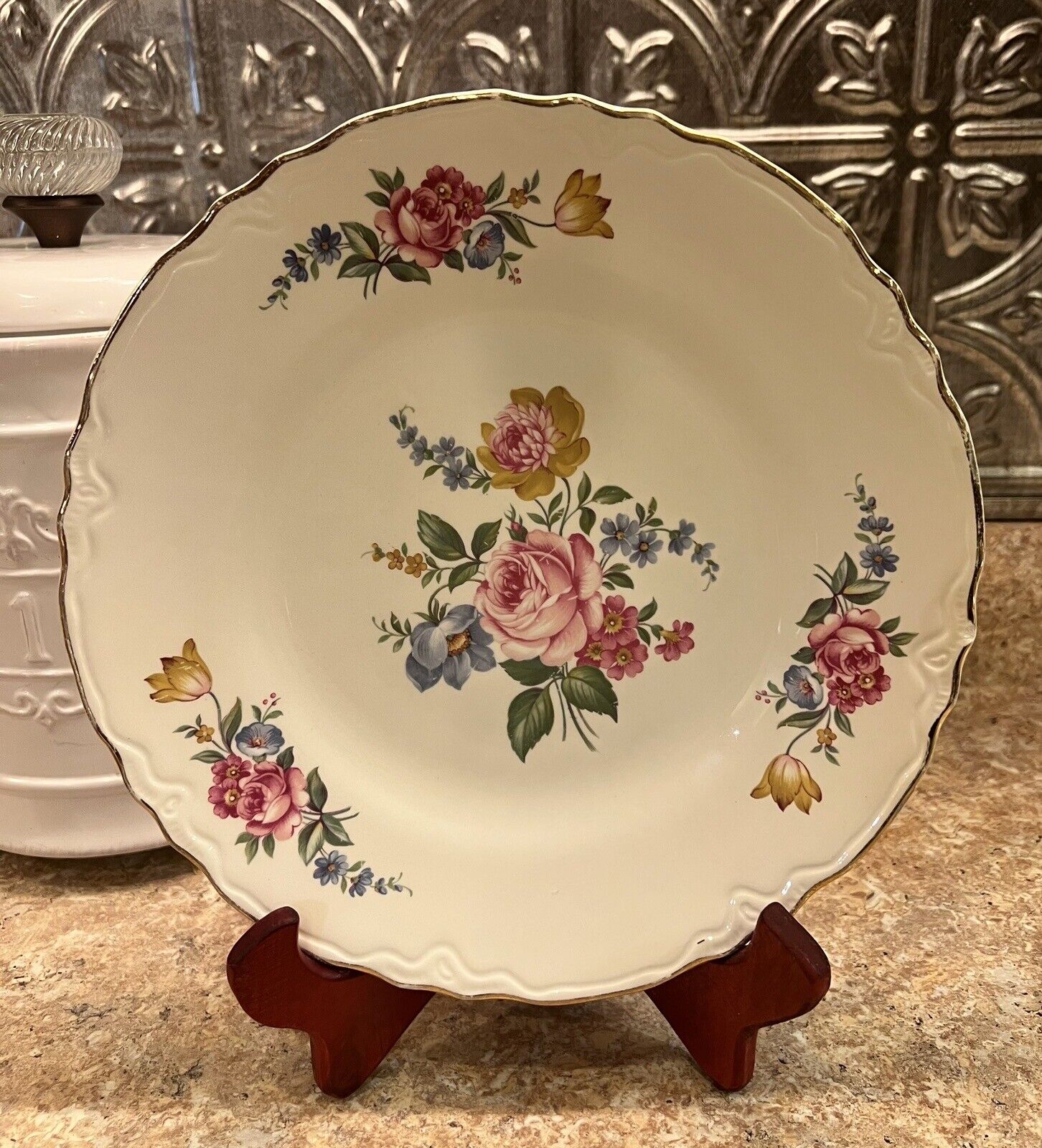 2- Vintage SCIO Potteries Hazel Dinner Plates - 9 1/4”