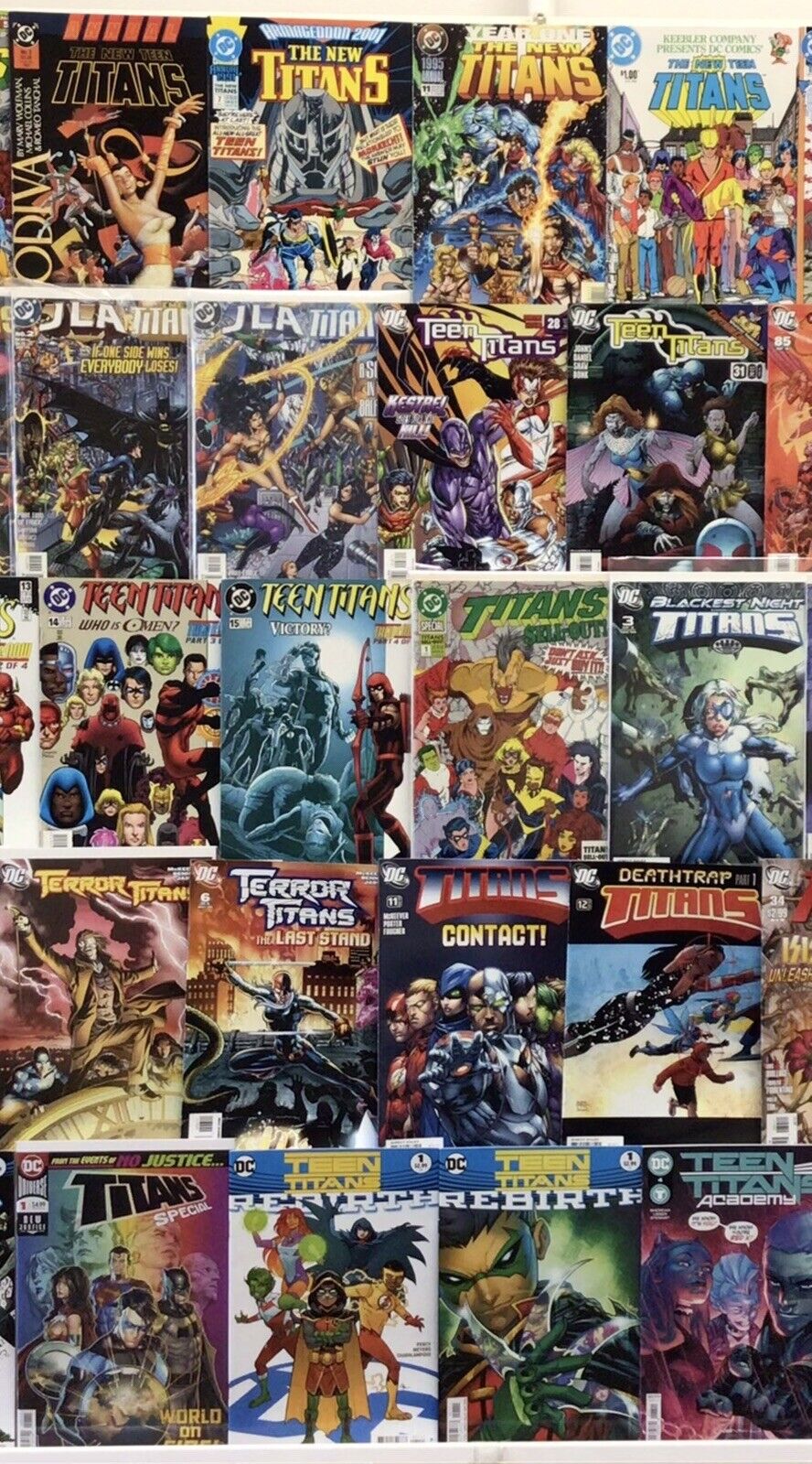 DC Comics - Titans - The New Teen Titans, Terror Titans - More In Bio