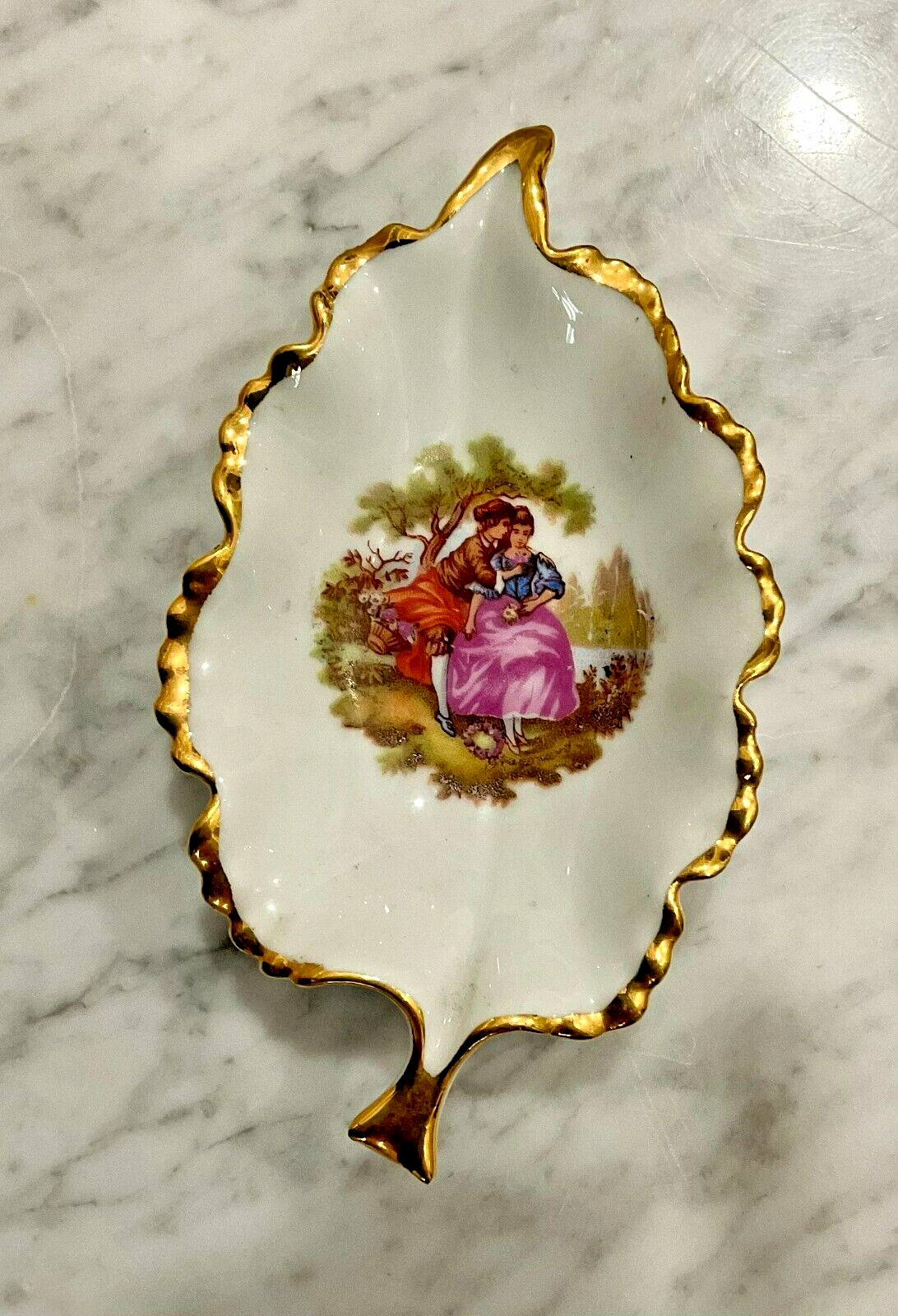 Vintage Limoges Fragonard Porcelain Gold Leaf Trinket Tray