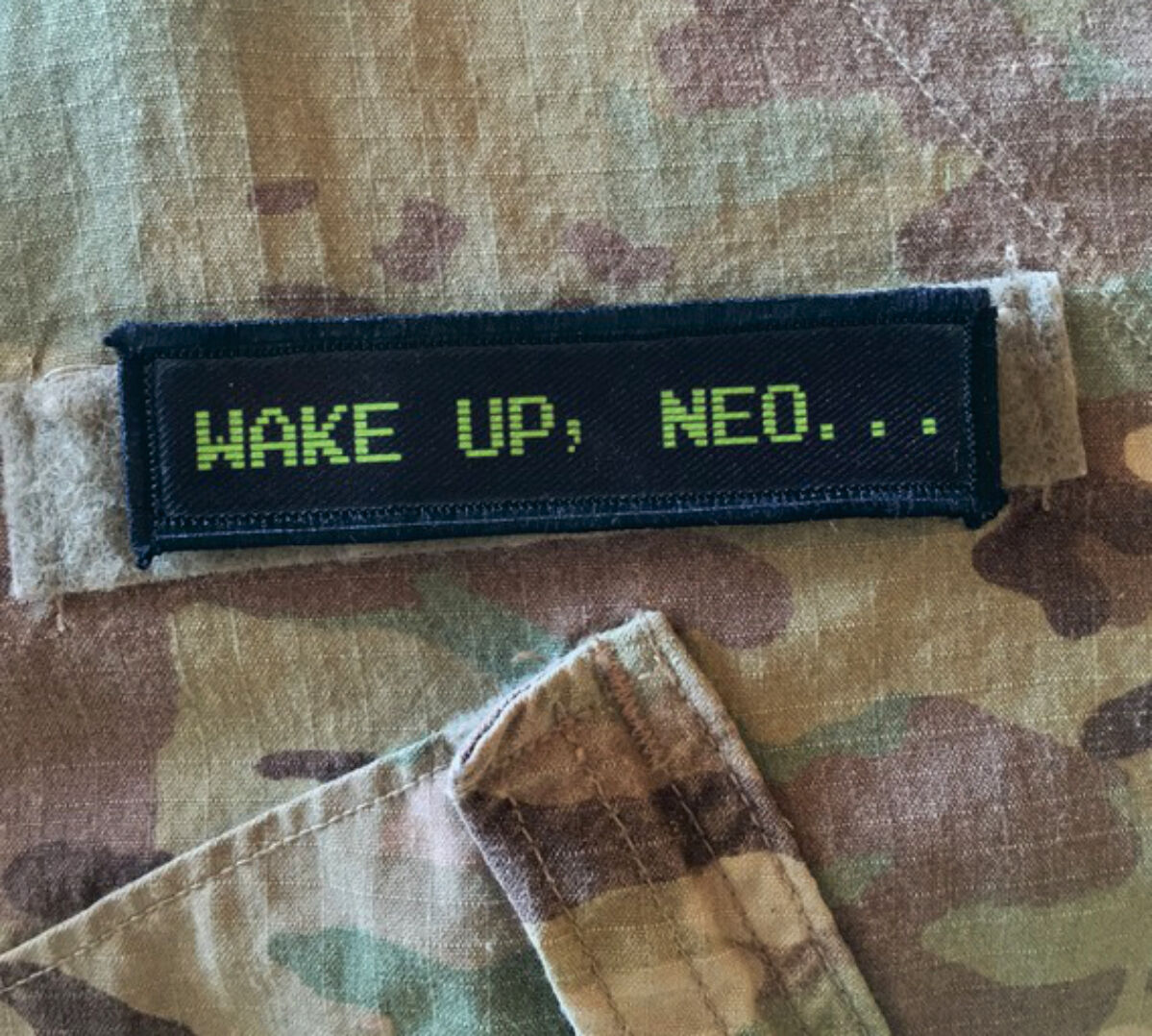 1x4 Wake Up Neo The Matrix Movie Morale Patch Tactical Military USA Hook  Army