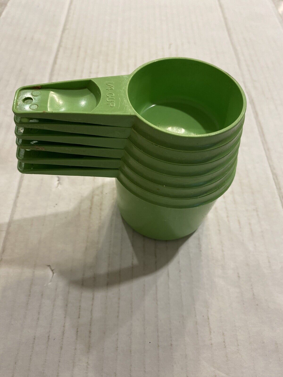 Vintage Tupperware Set of 6 Stacking Measuring Cups Lime Green Bx36