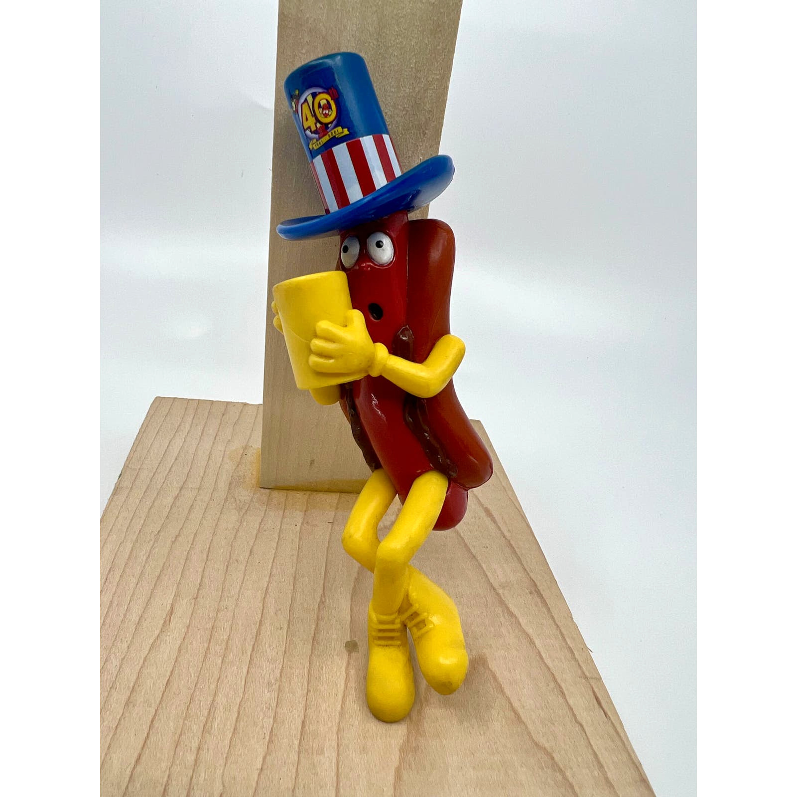 Vintage 2001 Wienerschnitzel 40th Anniversary Hot Dog Antenna Topper Figure