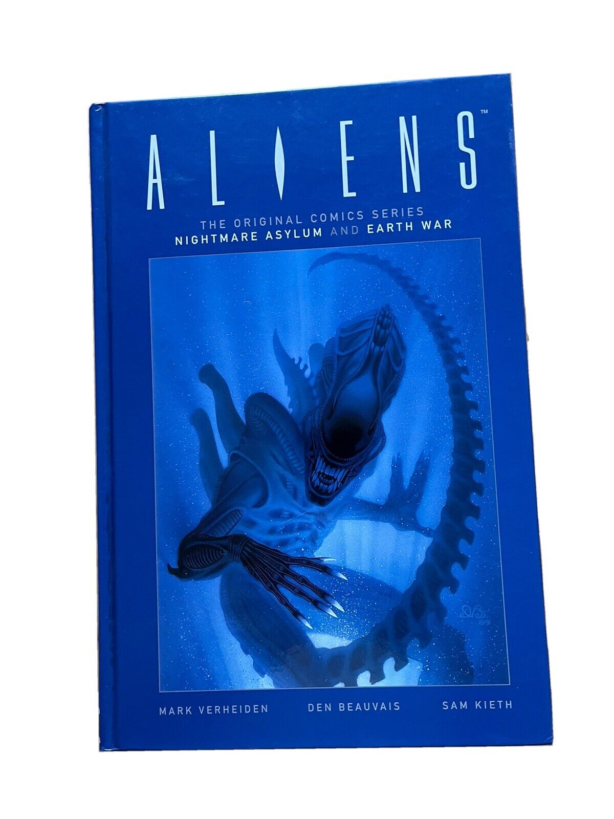 Aliens: the Original Comics Series Nightmare Asylum and Earth War (Dark Horse...