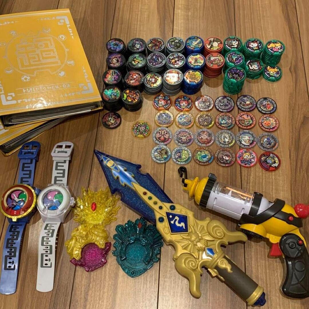 DX Yo-kai Watch Goods Lots Medals Treasure Gear Shadow Side BANDAI Japan F13