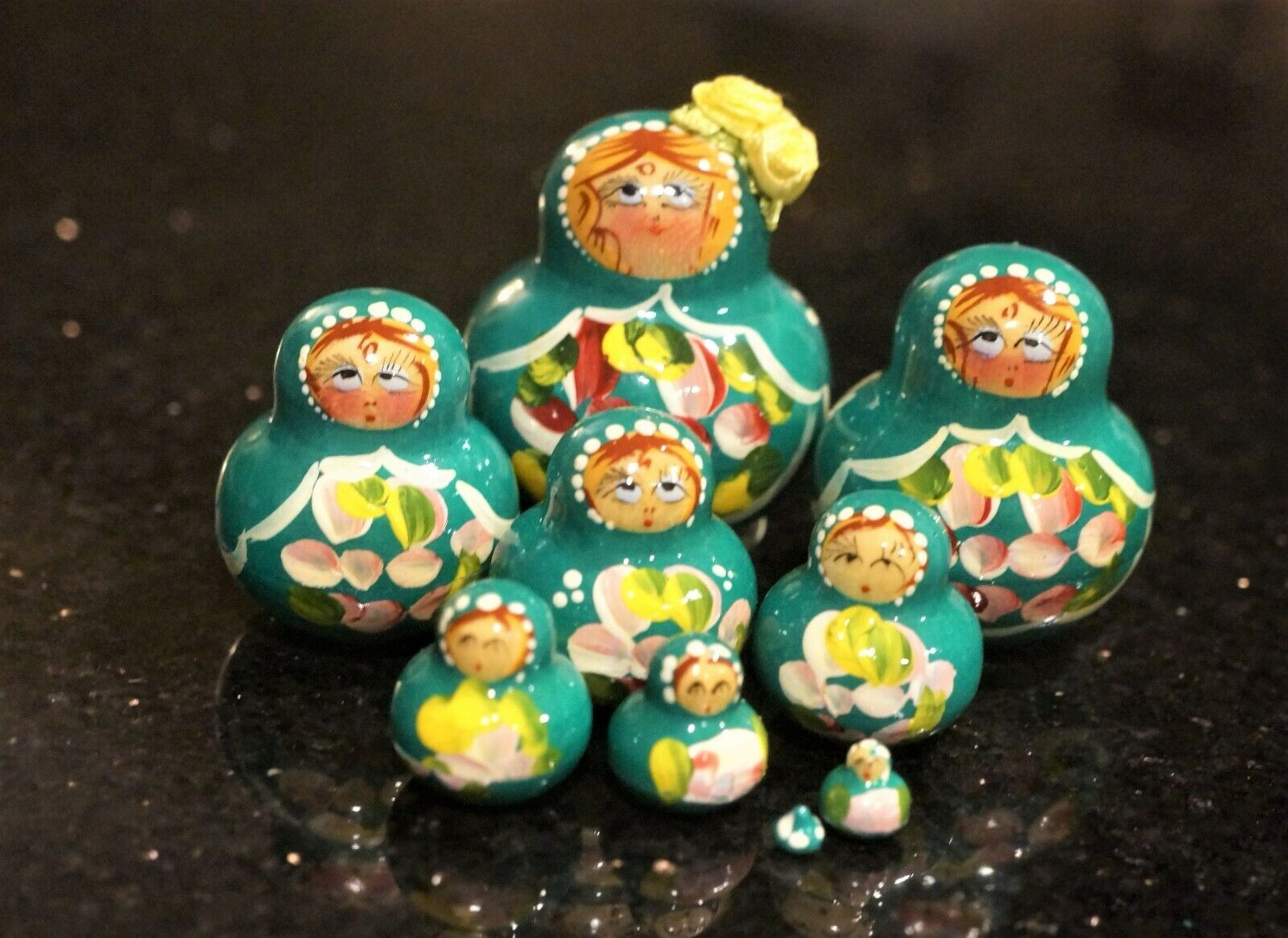 Nesting Doll , 9 Psc Set Mini Matreshka Doll, Babushka Doll 2\