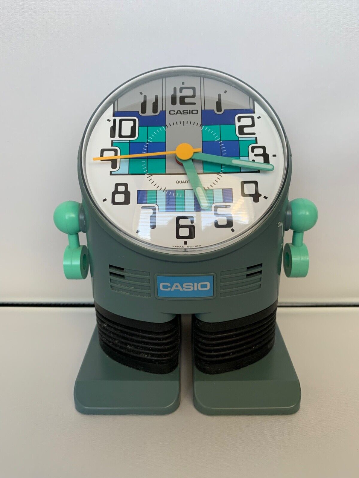Casio Robot Action Alarm Clock AC-100 Vintage 1980s Japan Blue