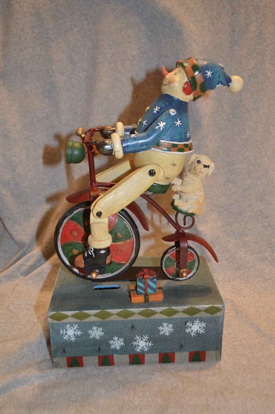 williraye studio collectibles Snowman riding bicycle music box  Joy to the world