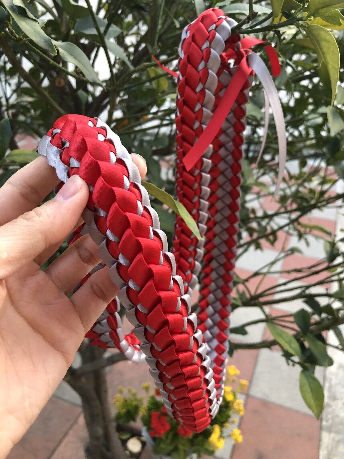 Red & Silver/Gray Ribbon Double Ribbon Graduation Lei (Custom orders available)