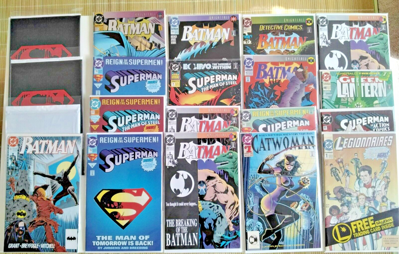 DC Comic Lot. Green Lantern 48. Batman 457. Superman 75. Catwoman 1. Knightfall.