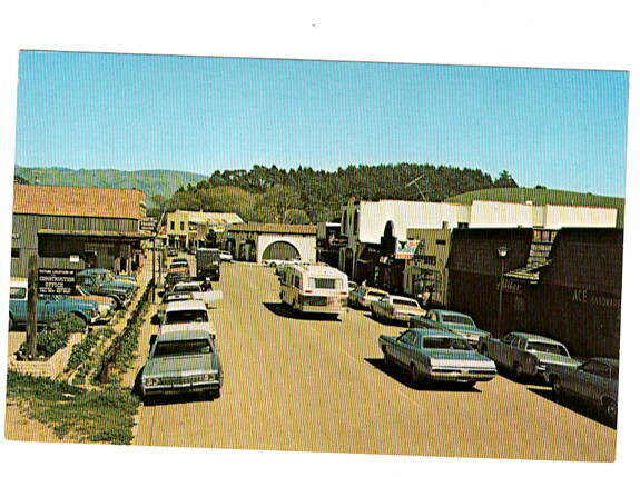 Postcard CA CAMBRIA Street Scene San Luis Obispo County Vintage Cars California