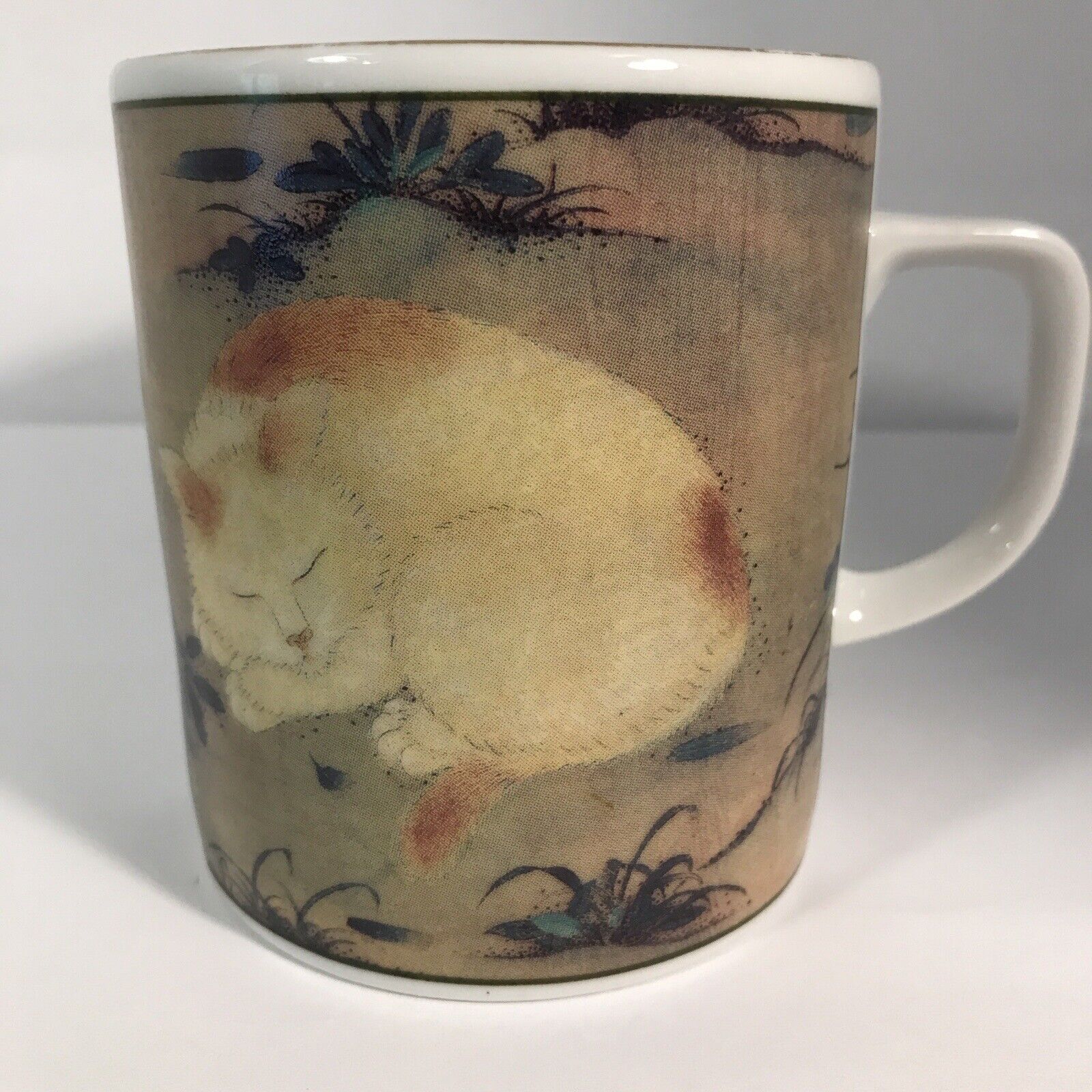 Metropolitan Museum of Art Sleeping Cat 10 oz. Coffee Cup No. 976 Vintage 1988