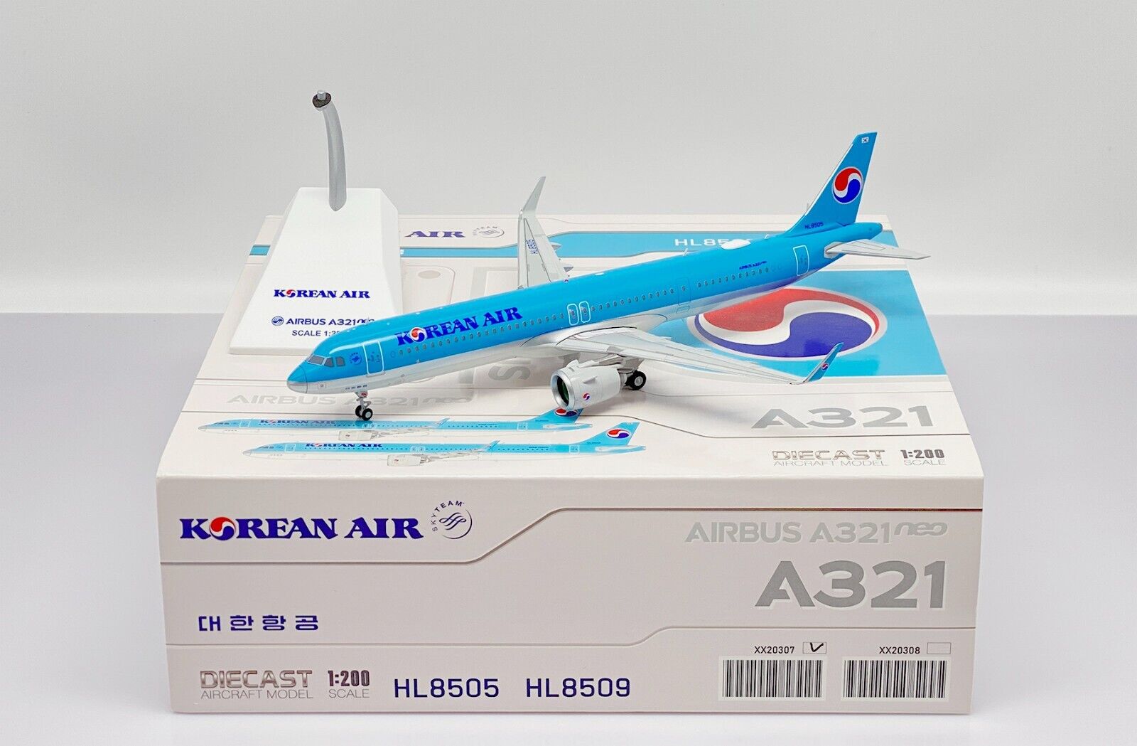 Korean Air A321neo Reg: HL8505 Scale 1:200 JC Wings Diecast Model XX20307 (E)
