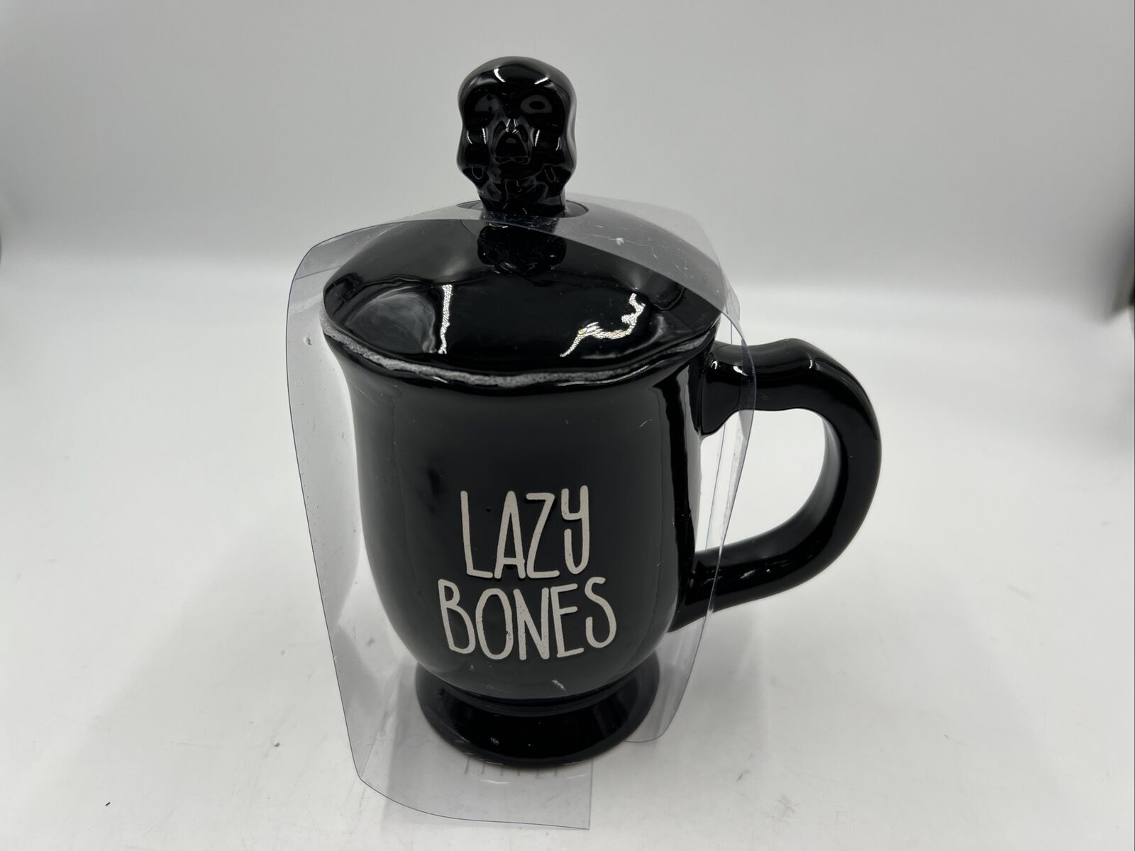 Broom & Co. Ceramic 16oz Lazy Bone Mug BB01B24010