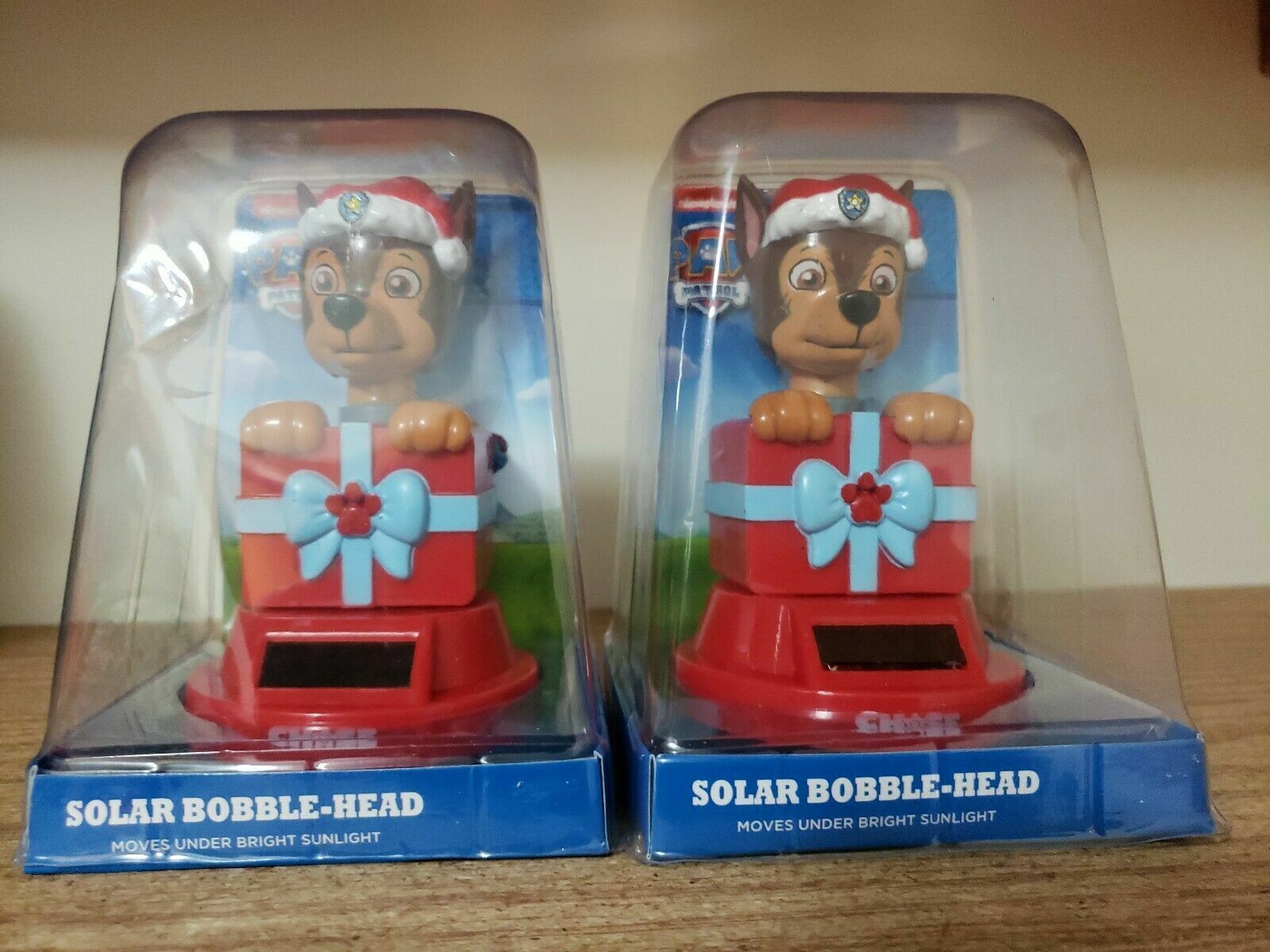 Pair of CHASE from PAW PATROL Nickelodeon Solar Powered Bobble Head Appx 5\