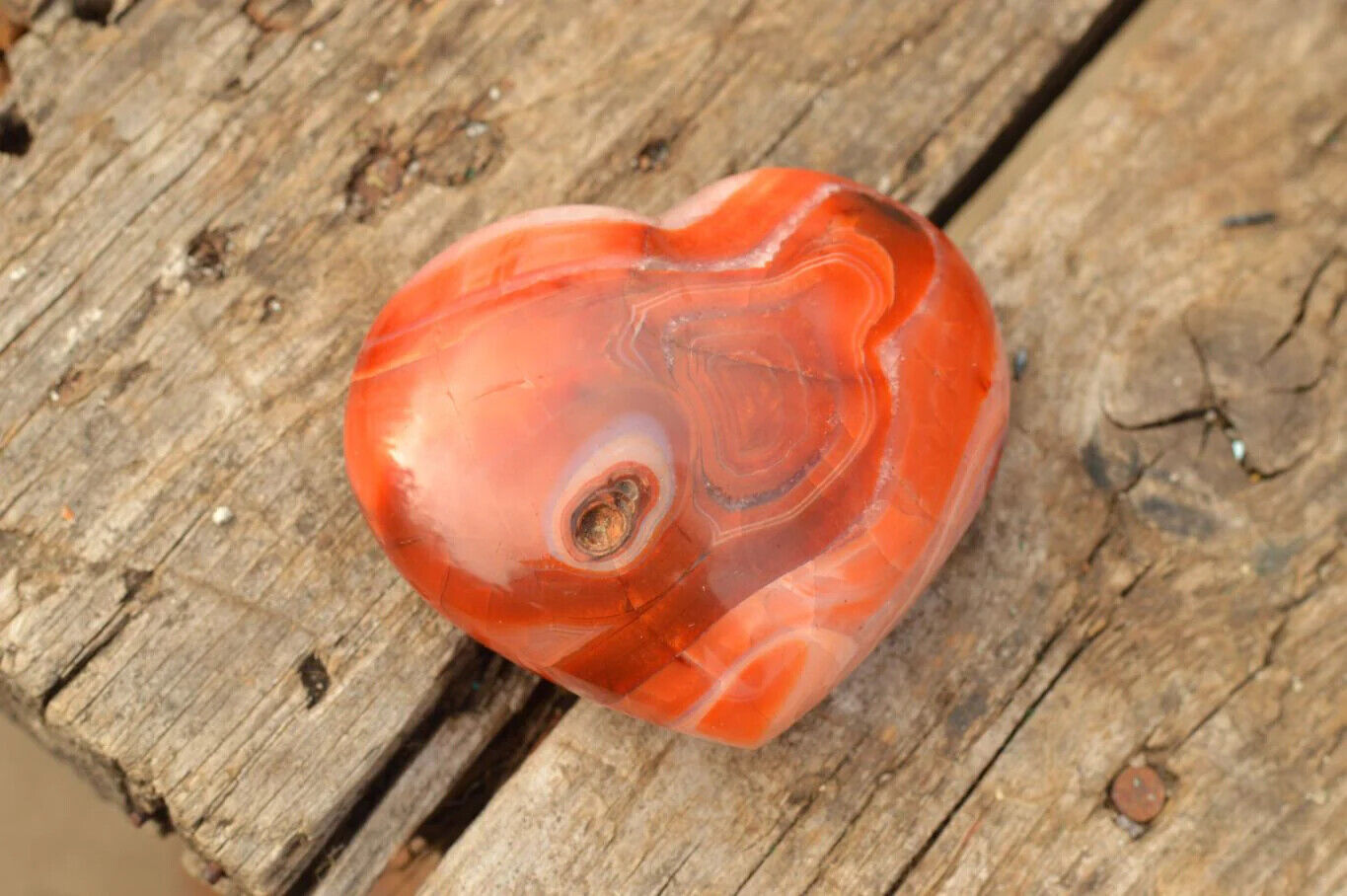 Carnelian Heart Stone Red Agate Polished Heart Stone Mineral Specimen Decoration