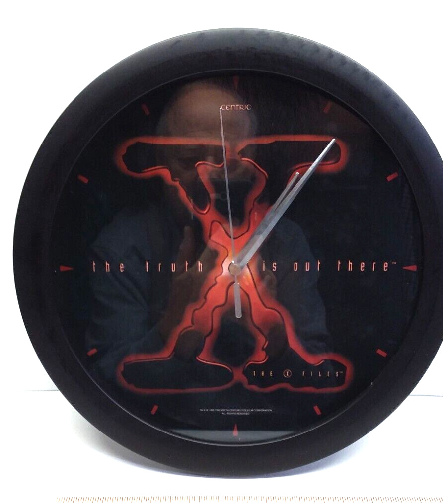 Vintage The X Files 1995 Centric Wall Clock The Truth Is Out There Works Great
