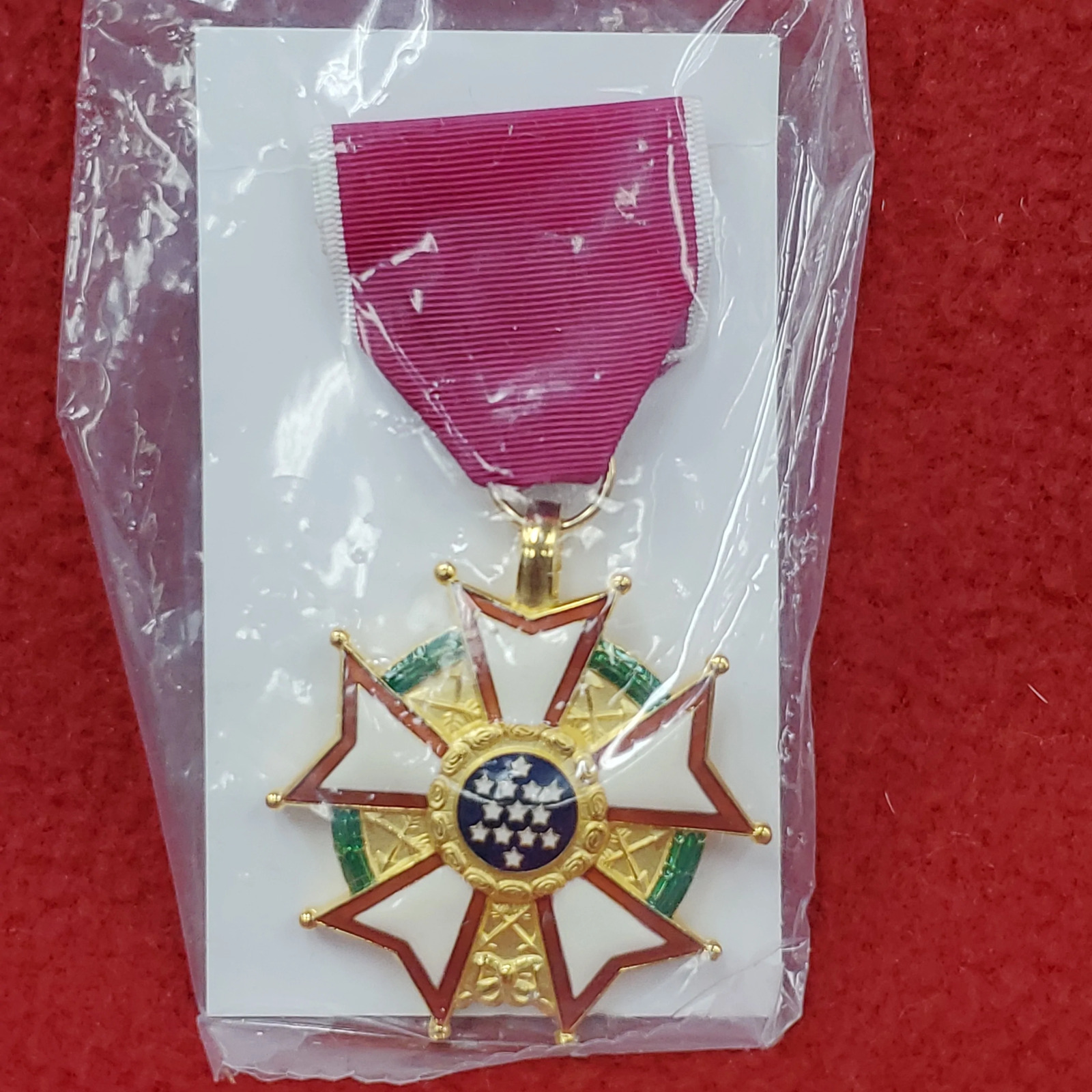Vintage US Military Legion of Merit Medal Army (da45)