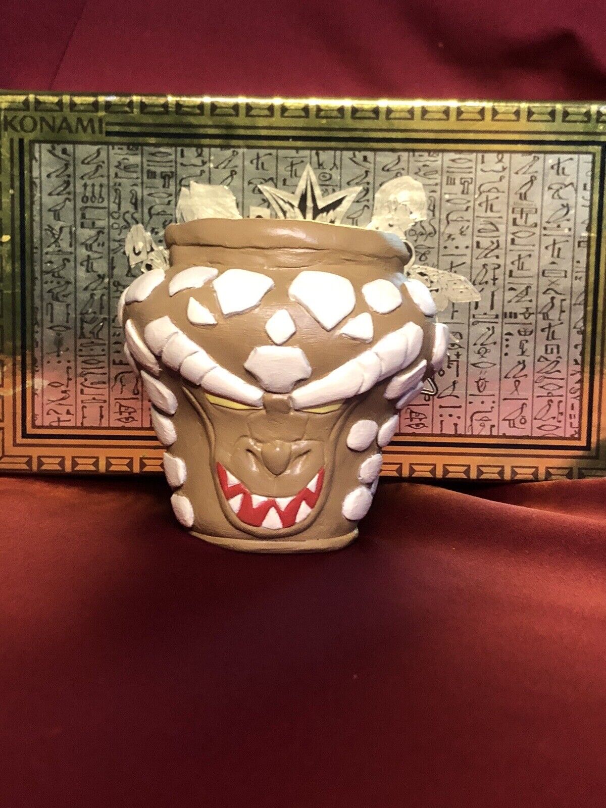 Yugioh Dragon Capture Jar Figure