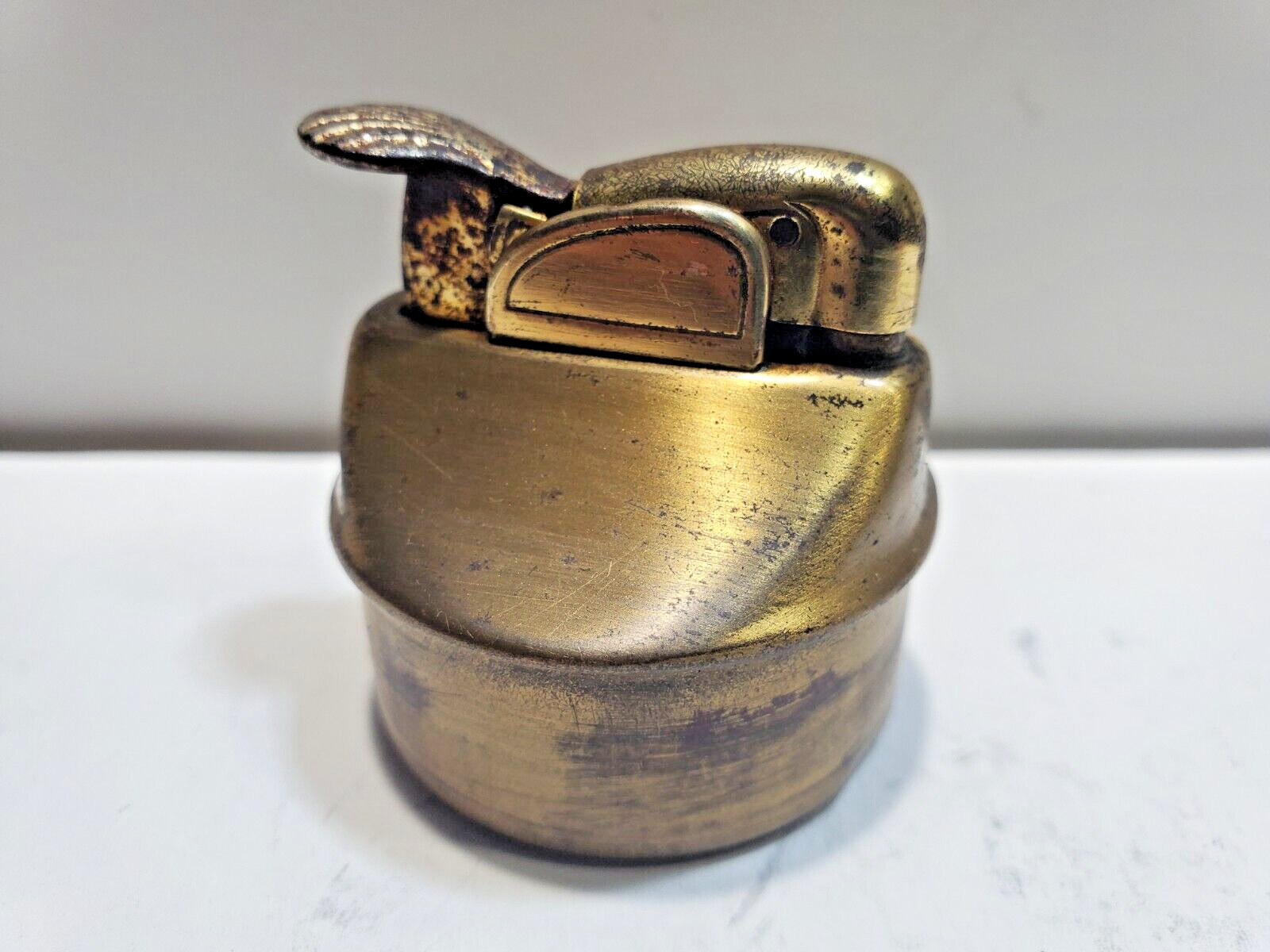 Vintage Working EVANS Brass Table Lighter INSERT Fits 1  1/2\