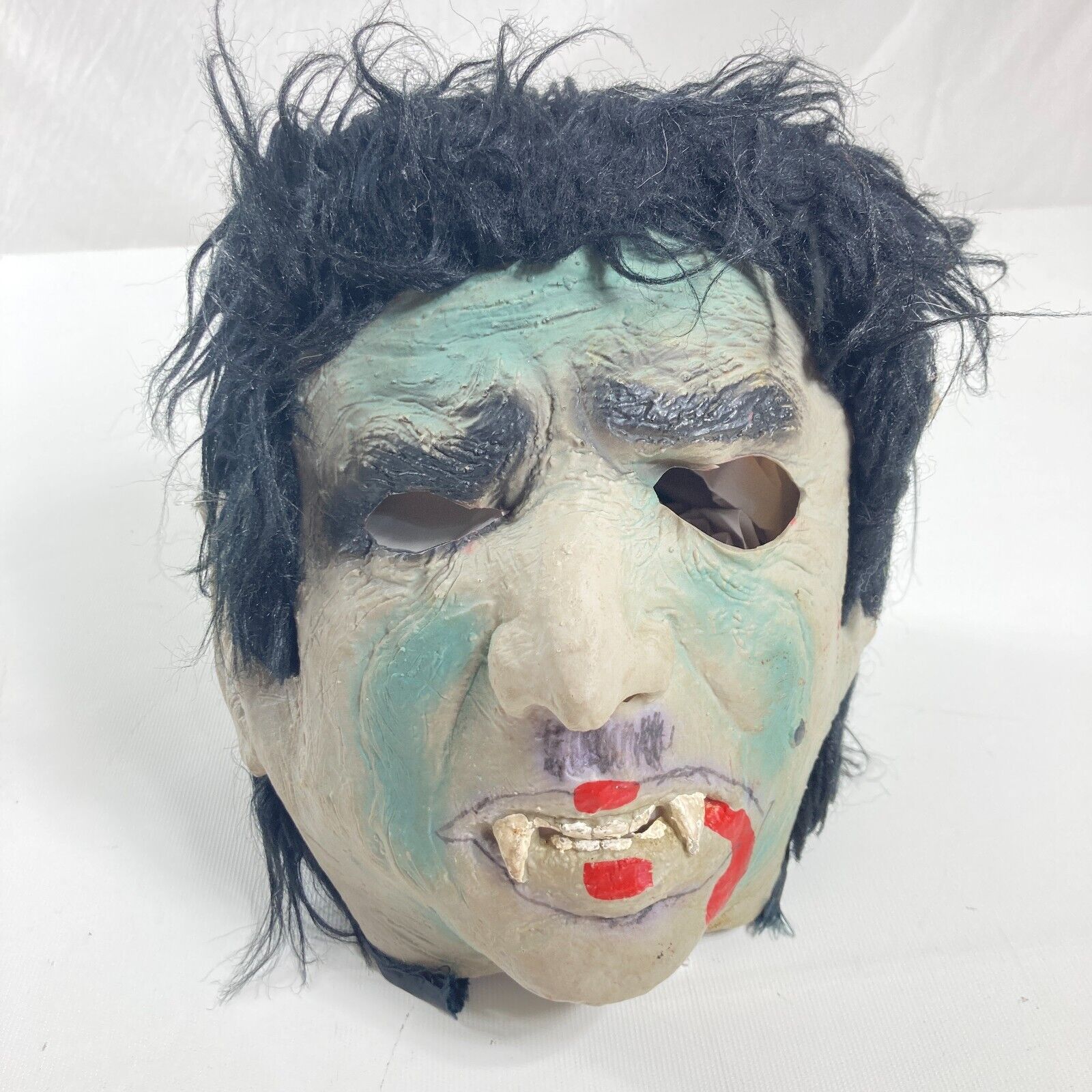 Fun World Vintage Halloween Mask Vampire Ghoul Dracula Masquerade