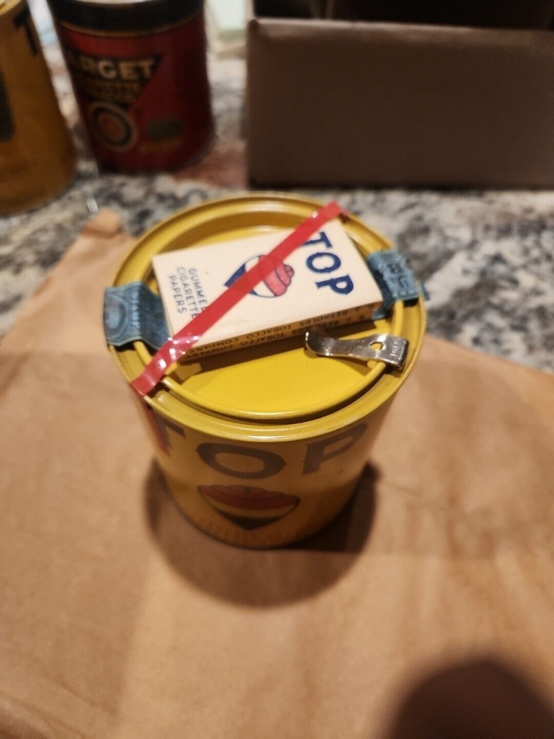 Top A Perfectly Blended Tin