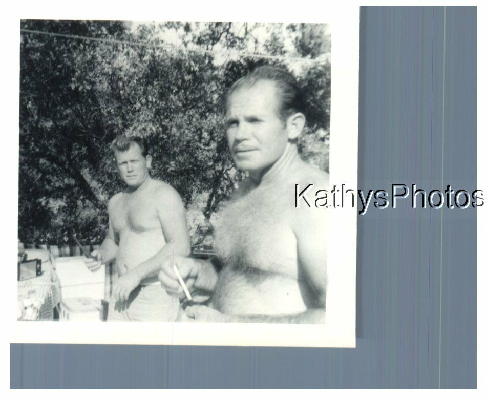 FOUND B&W PHOTO H_4432 TWO BARE CHESTED GUYS AT A PICNIC