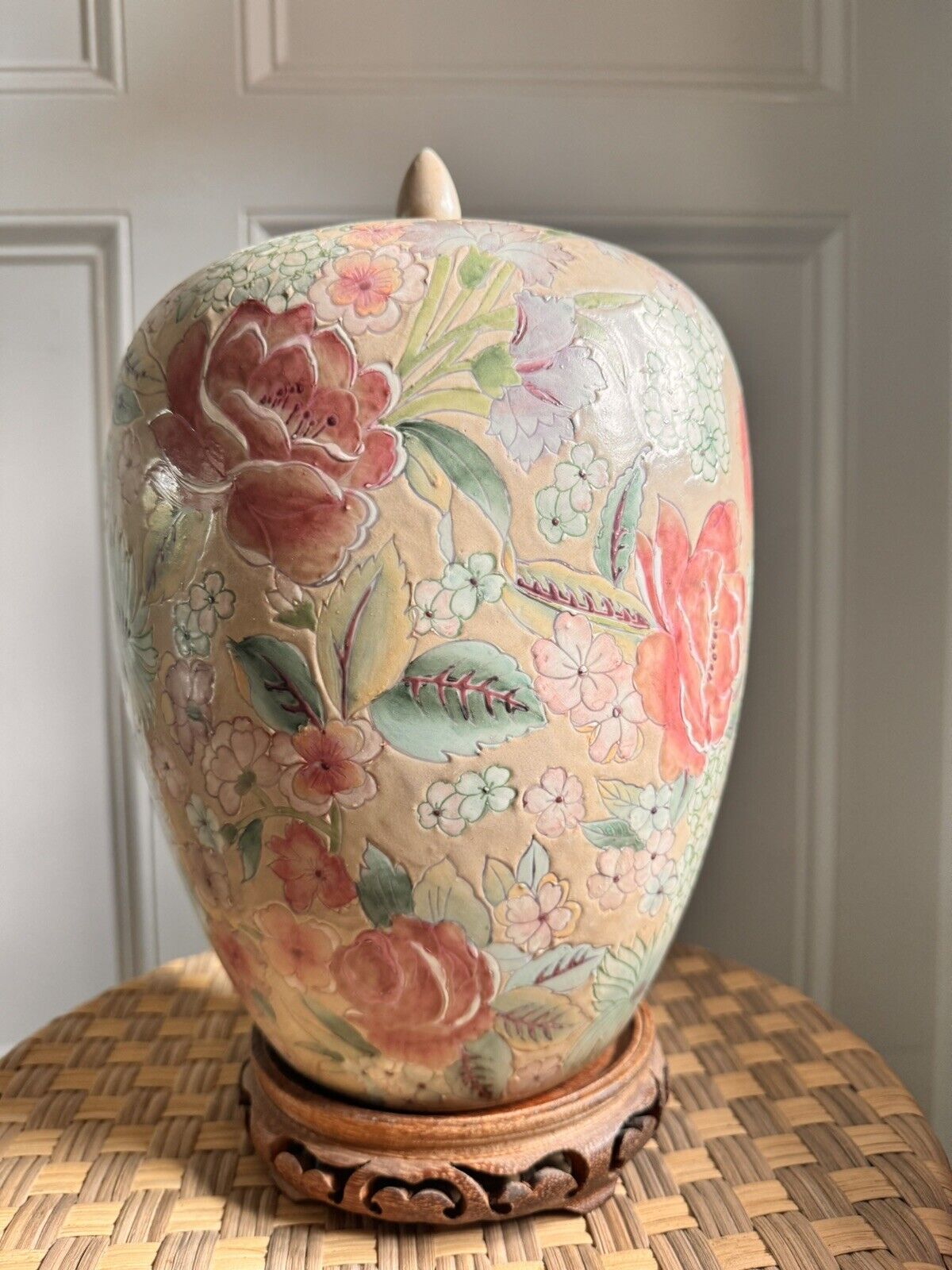 Large Vintage Chinoiserie Japonisme Famille Rose Ikebana Ginger Jar