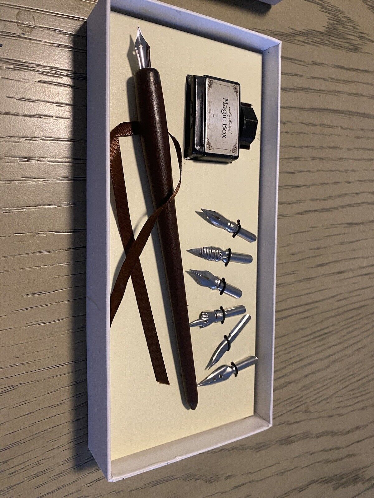 Calligraphy Pen Set - 9-Piece Kit  - 7 Nib & 1 Ink Set