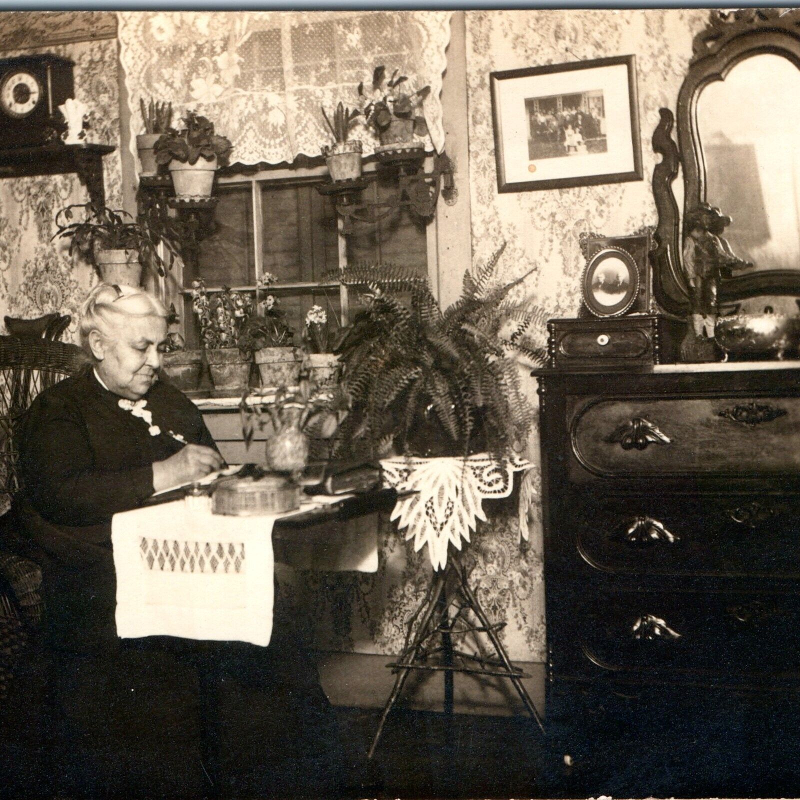 ID'd c1910s Lovely Old Lady Inside Home RPPC Real Photo Bertha Nehls A158