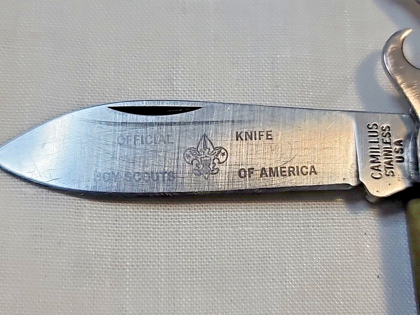 VTG CAMILLUS USA OFFICIAL BOY SCOUT POCKET KNIFE WITH NAMED ON THE BLADE ~ VG