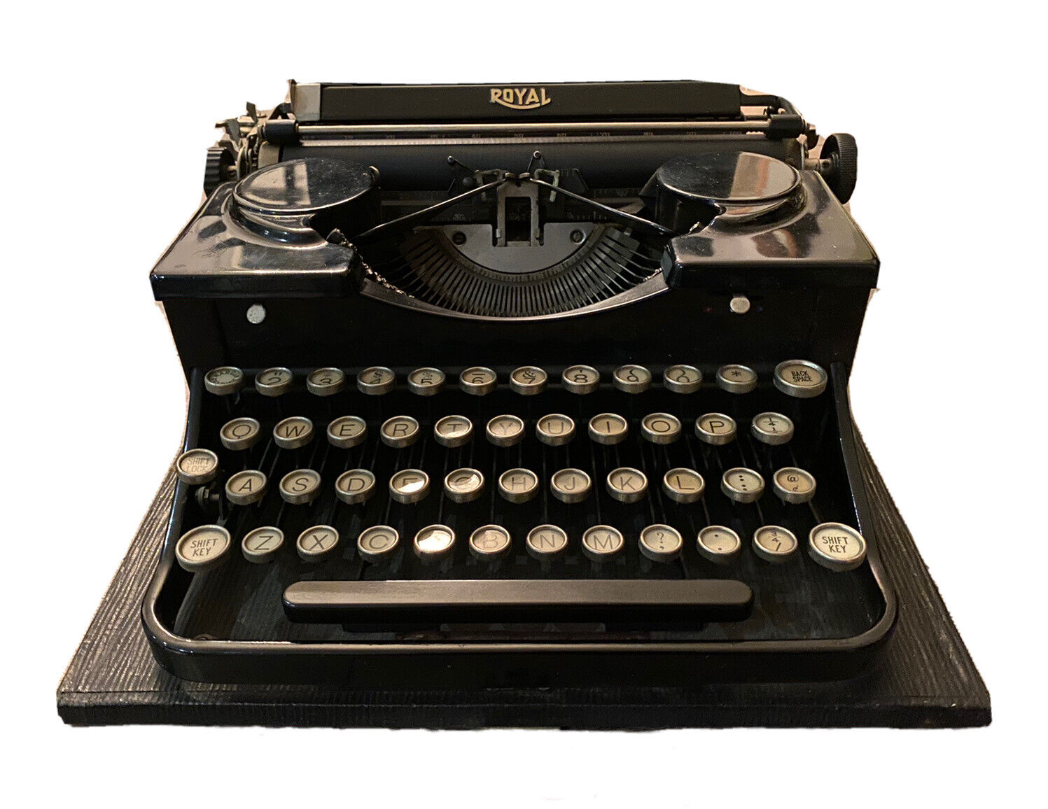 Rare Vintage Royal Model P Portable Typewriter, Black, With Case