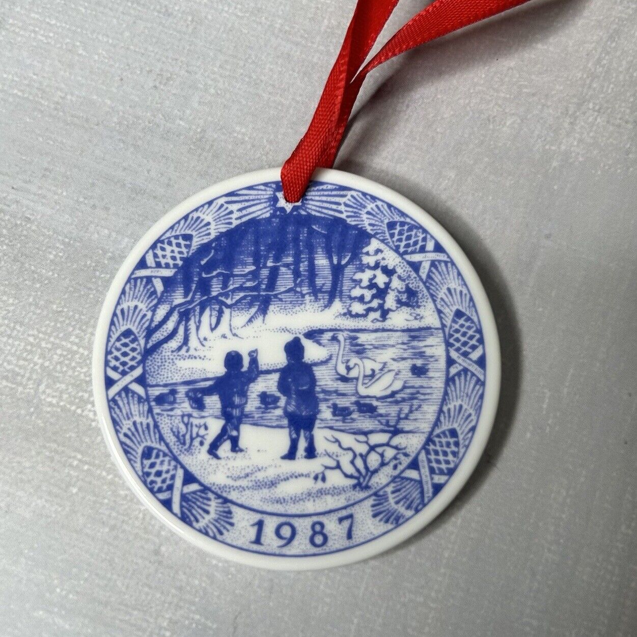 Royal Copenhagen Denmark Porcelain Mini Plate Ornament - On Christmas Pond 1987