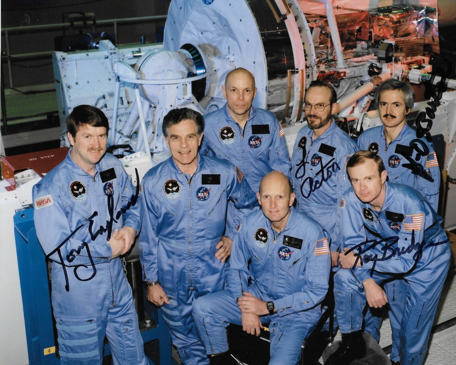 TONY ENGLAND LOREN ACTON ROY BRIDGES JD BARTOE Signed 8x10 Photo NASA Astronauts